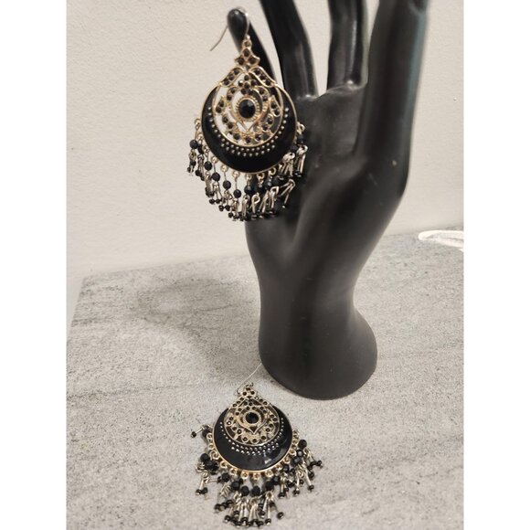 Round Mandala Dangle Earrings Black Gold Intricate Earrings - Picture 9 of 10